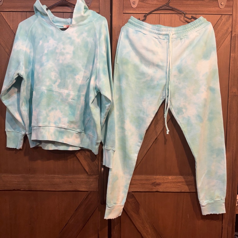New LSF jogger set